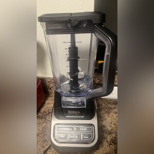 Ninja CO610B 1000W Professional Blender Black Silver